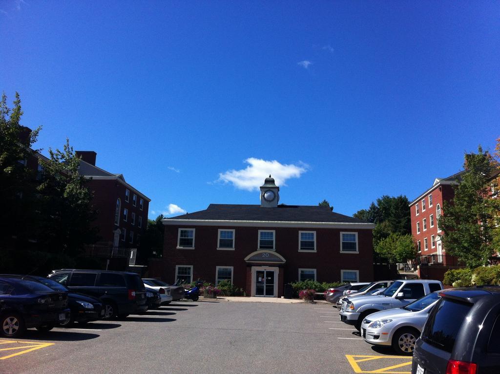 Unb Fredericton Accommodations Esterno foto