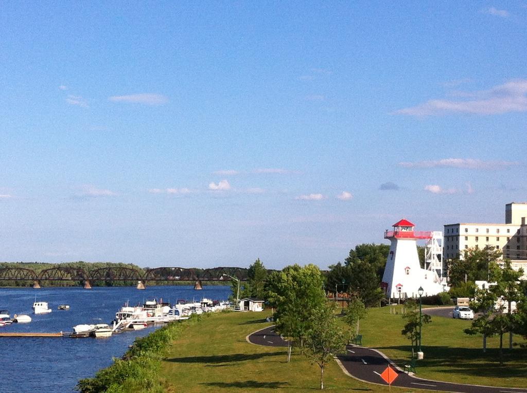 Unb Fredericton Accommodations Esterno foto
