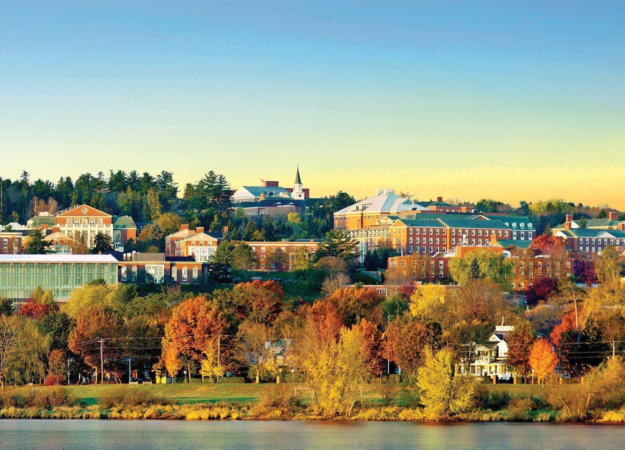 Unb Fredericton Accommodations Esterno foto